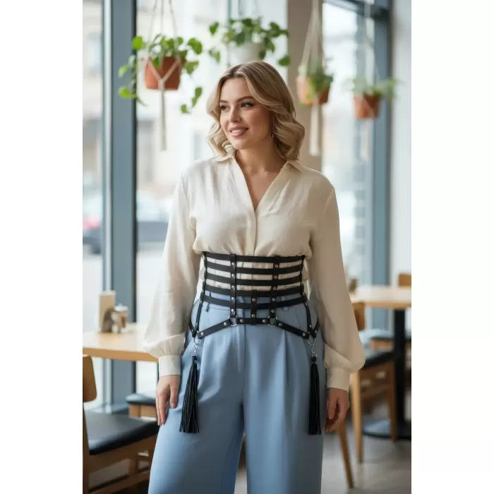 Büyük Beden Siyah Kadın Korse Kemer Püskül ve Zincir Detaylı Deri - APFT408