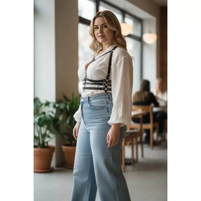 Büyük Beden Siyah Kadın Kemer Deri Vücut Harness Zımba Detaylı - APFT543