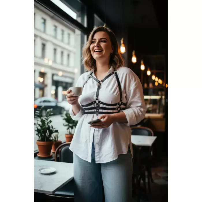 Büyük Beden Siyah Kadın Kemer Deri Vücut Harness Zımba Detaylı - APFT543