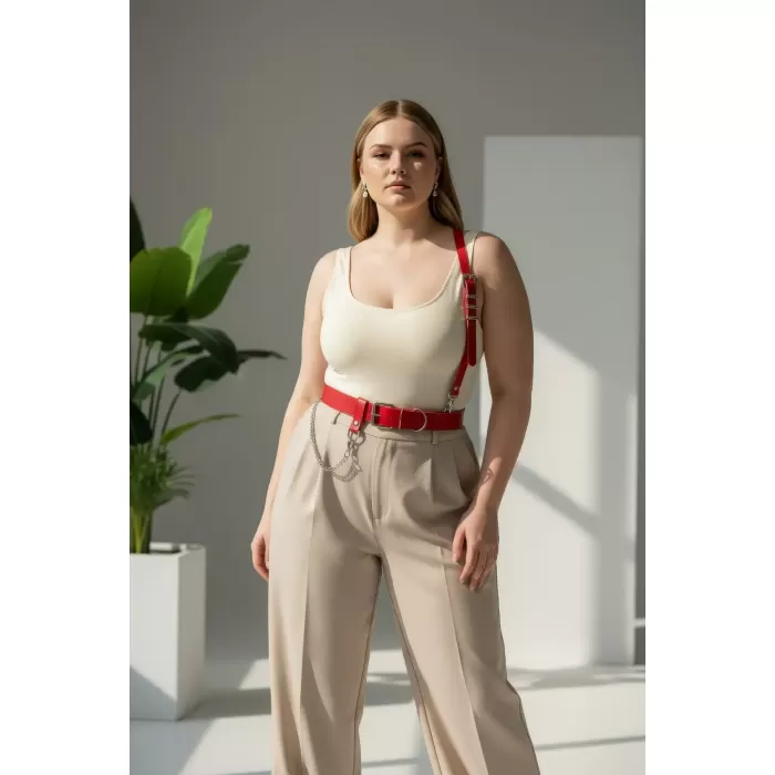 Büyük Beden Kırmızı Kadın Kemer Zincir Detaylı Harness Vücut Aksesuarı - APFT620