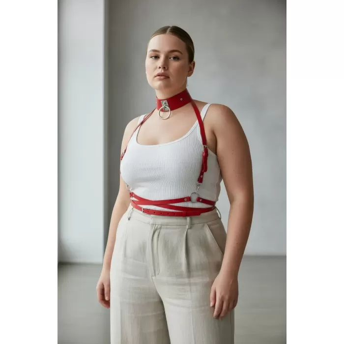 Büyük Beden Kırmızı Kadın Kemer Metal Halka Detaylı Deri Harness - APFT644