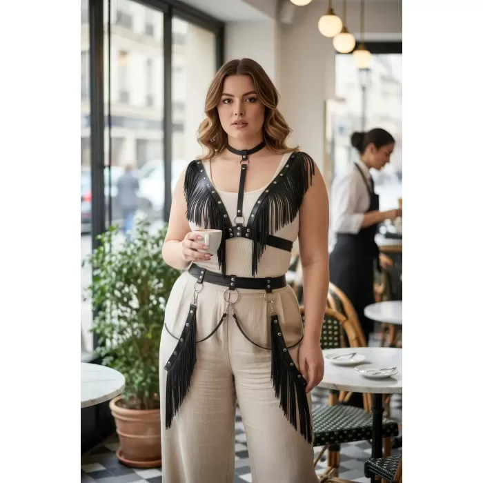 Büyük Beden Siyah Kadın Kemer Püsküllü Deri Harness Vücut Aksesuarı - APFT768