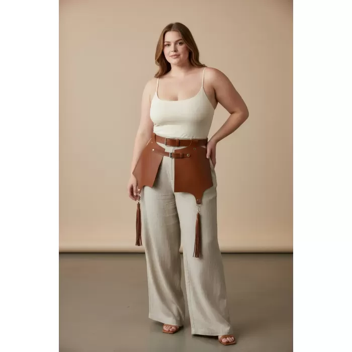 Büyük Beden Taba Kadın Deri Kemer, Korse ve Püskül Detaylı Harness - APFT985