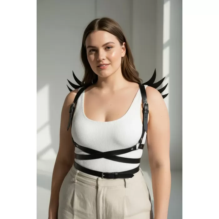Büyük Beden Siyah Kadın Kemer Kanat Detaylı Deri Harness Vücut Aksesuarı - APFT1097