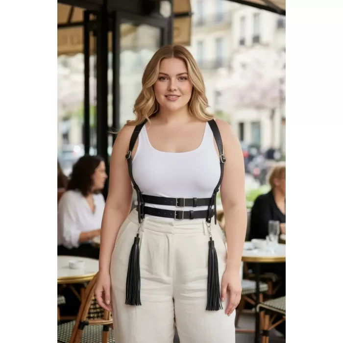 Büyük Beden Siyah Kadın Kemer Askılı Korse Tarzı Püskül Detaylı Deri Vücut Aksesuarı - APFT1393