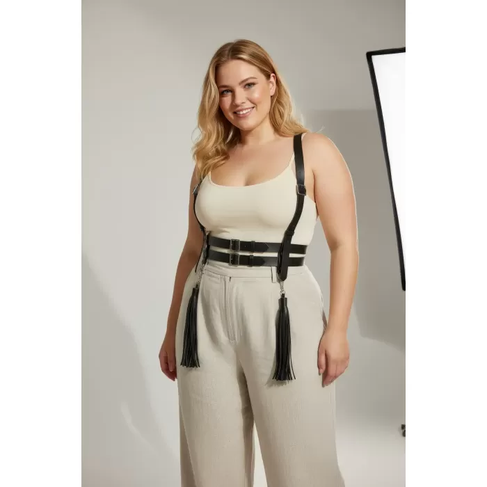Büyük Beden Siyah Kadın Kemer Askılı Korse Tarzı Püskül Detaylı Deri Vücut Aksesuarı - APFT1393