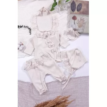 Dantel İşlemeli Fisto Detaylı Kız Bebek 5 Parça %100 Pamuk Hastane Çıkışı