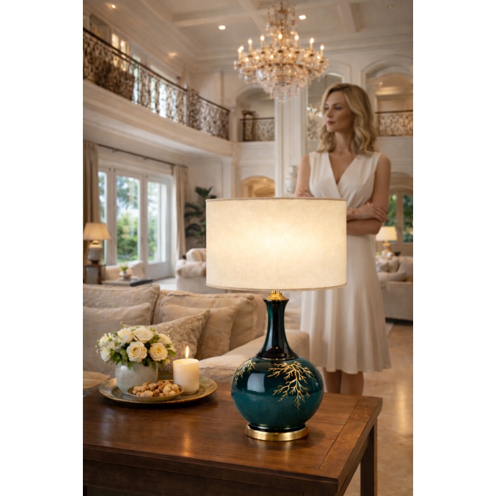 İznik Aura IA-01 El Yapımı Seramik Abajur – Premium Dekoratif Masa Lambası