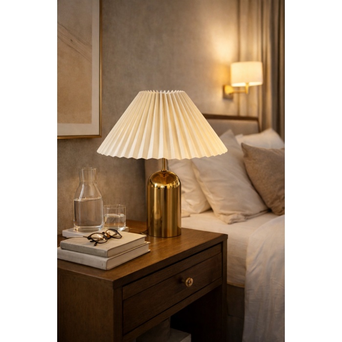 AURA Gold Metal Kırma Başlıklı Abajur Salon Yatak Odası