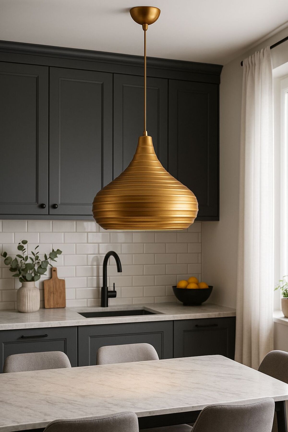 Golden Pear Line Çizgili Altın Sarkıt Avize | Modern Salon, Mutfak, Hol ve Kafe Aydınlatma