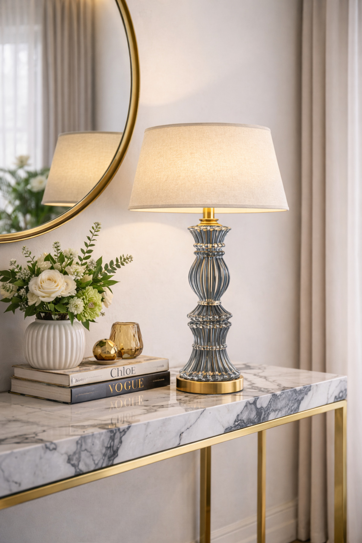 Aurelia Kristal Euro Grey Cam Abajur – Eskitme Gold Detaylı Dekoratif Masa Lambası