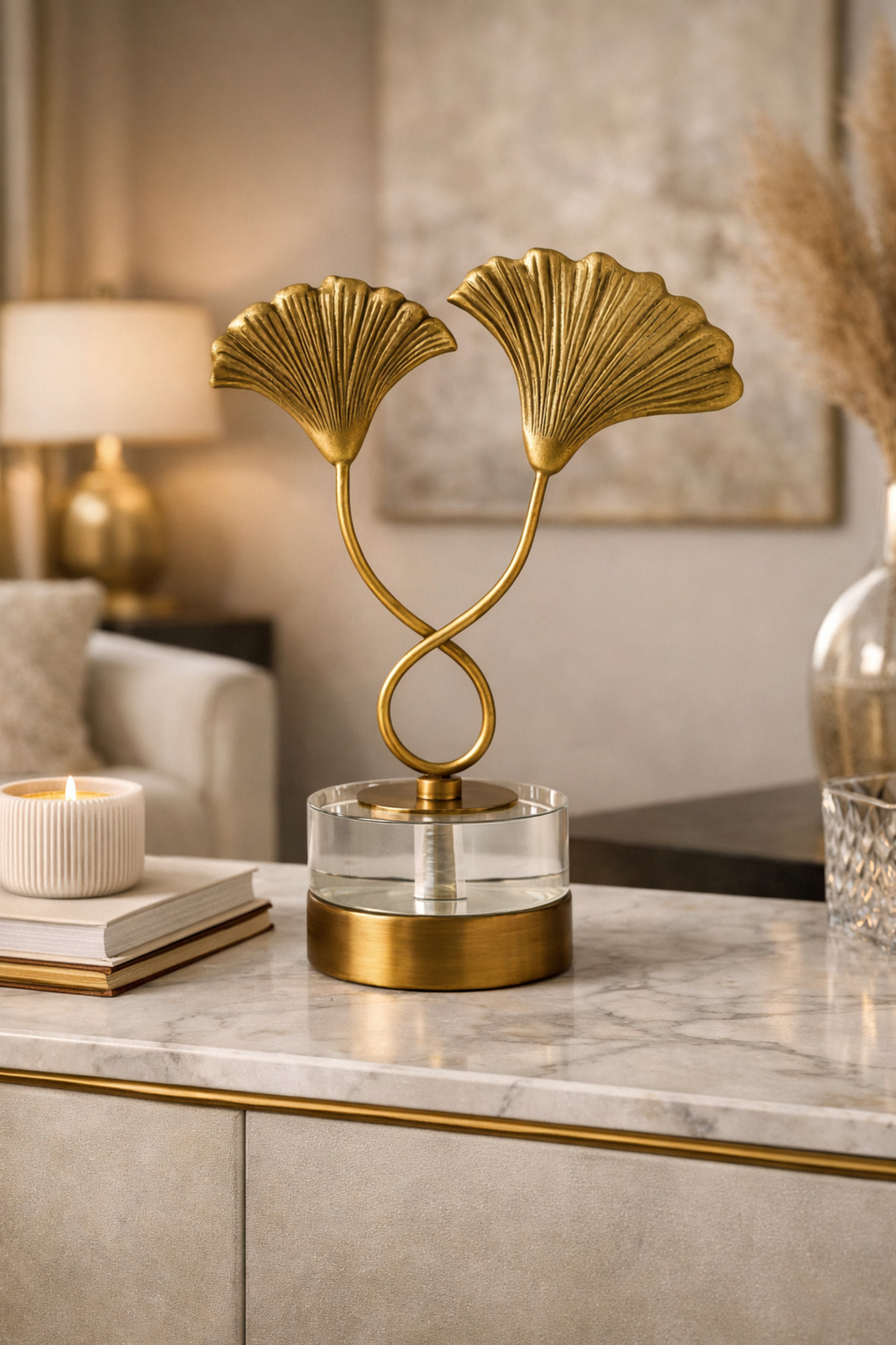 Lucento Gold Dekoratif Masa Objesi – Metal & Cam Salon, Ofis ve Konsol Dekoru