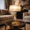 Art Deco Gold Kristal Masa Lambası – Pirinç Gövdeli Modern Salon Abajuru ÉCLAT