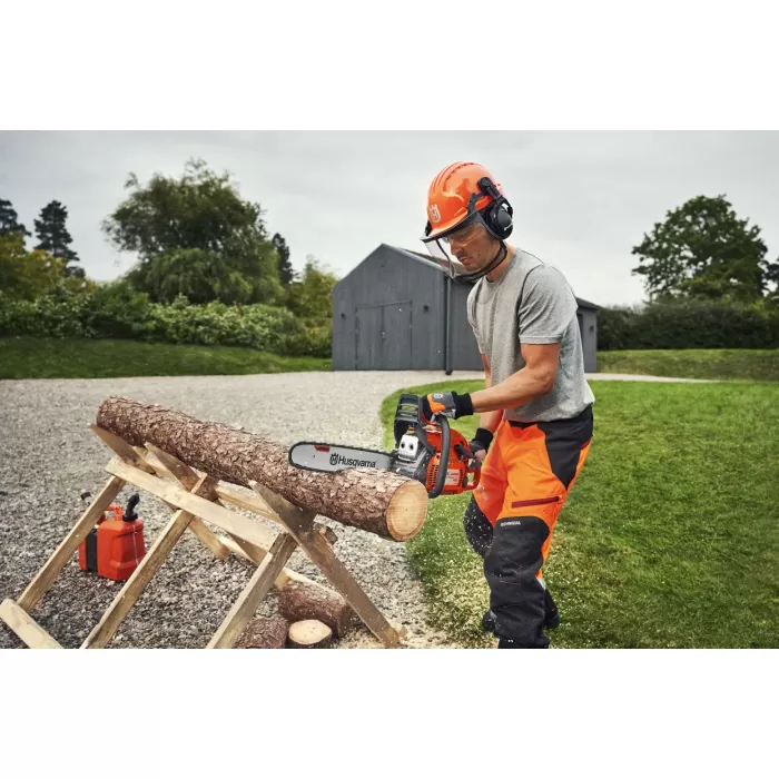 HUSQVARNA 445 BENZİNLİ MOTORLU TESTERE