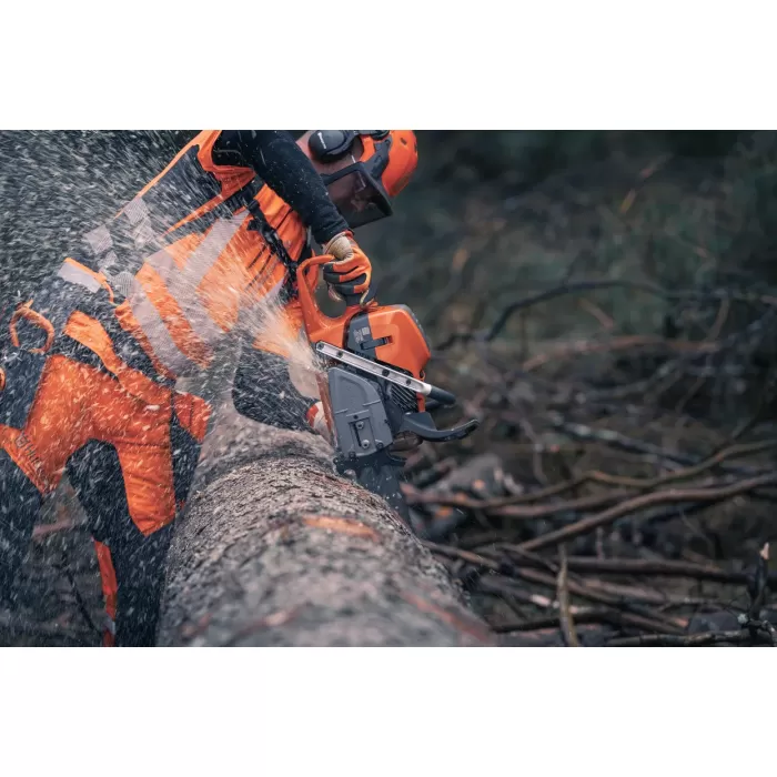 HUSQVARNA 592 XP BENZİNLİ MOTORLU TESTERE