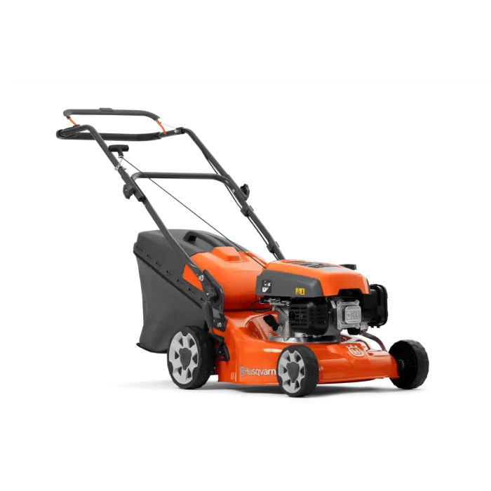 HUSQVARNA LC 140P BENZİNLİ ÇİM BİÇME MAKİNESİ