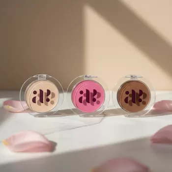 Cheeks Combo Highlighter - Bronzer - Barbie World