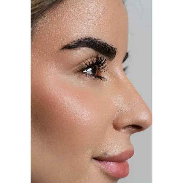 Big Lashes – Ekstra Uzatıcı ve Hacimlendirici Maskara