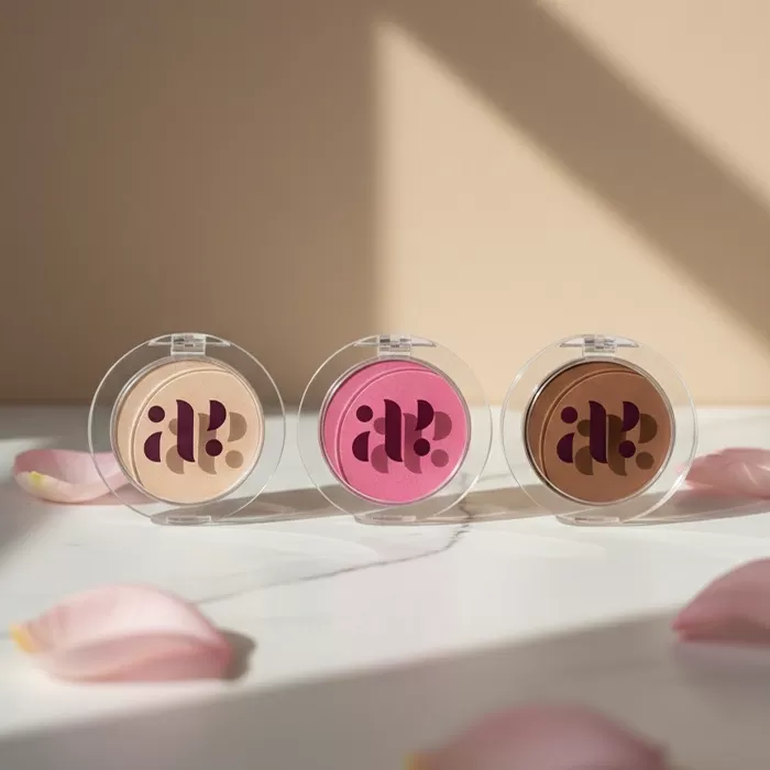 Cheeks Combo Highlighter - Bronzer - Barbie World