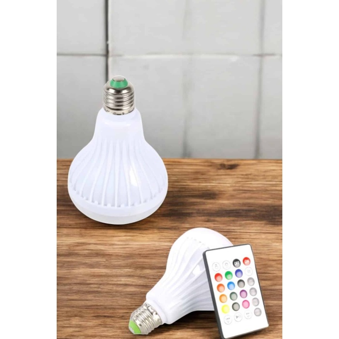 Bluetooth Hoparlör RGB LED Teknolojisi ile Müzik ve Aydınlatma