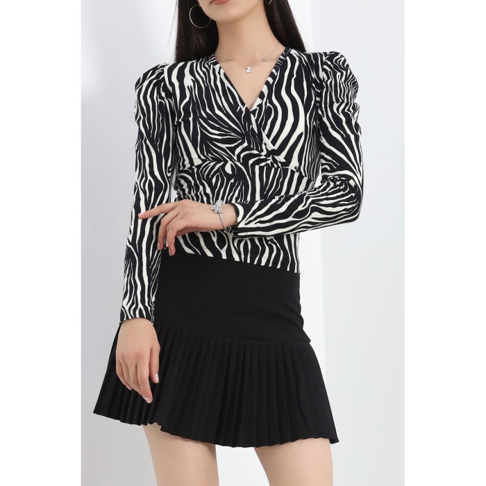 Kruvaze Yaka Süet Bluz Zebra - 20302.1567.