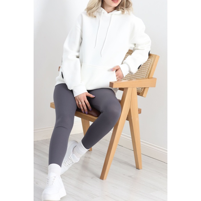 Sırt Baskılı 3 İplik Şardonlu Sweat Ekru