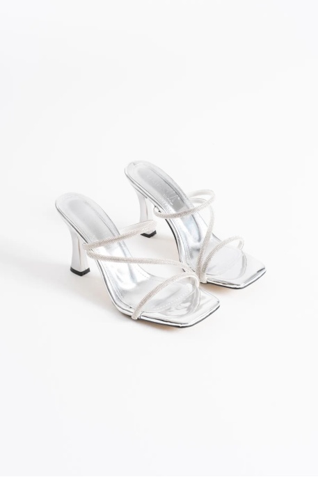 Capella Gümüş Kadın Taşlı Topuklu Terlik