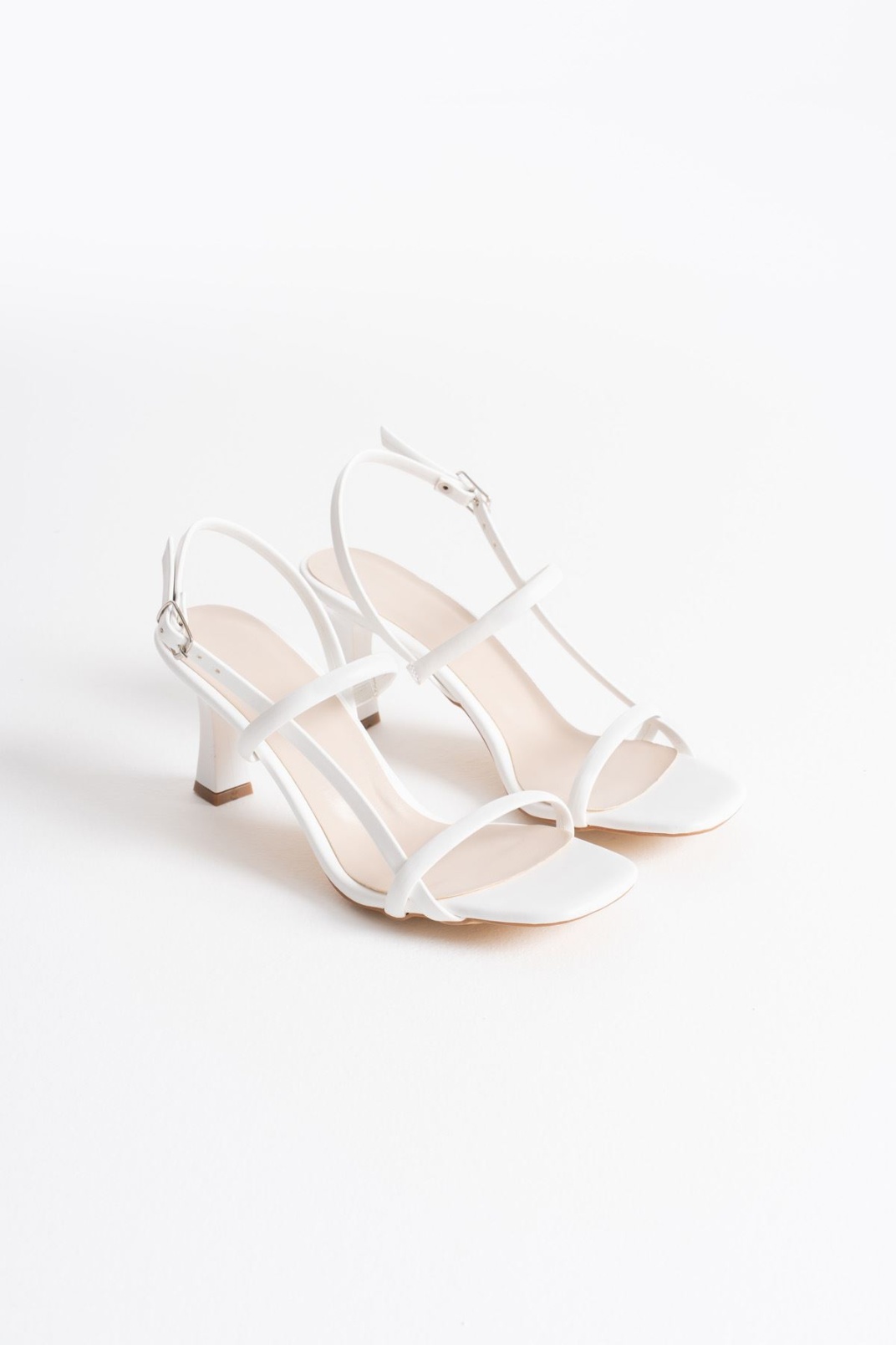 Monya Kadın Beyaz Topuklu Sandalet
