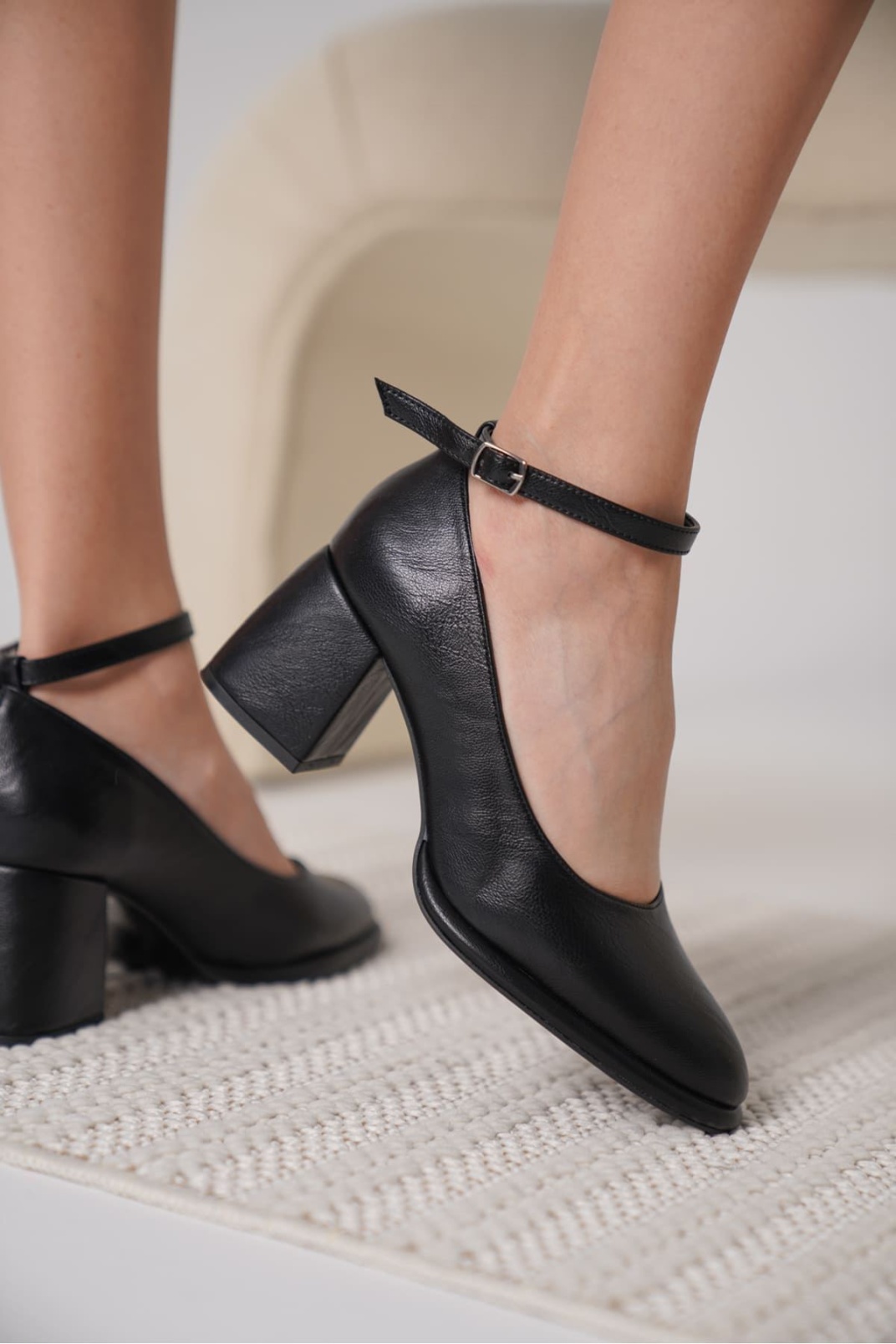 Josephine Kadın Mat Siyah Topuklu Ayakkabı