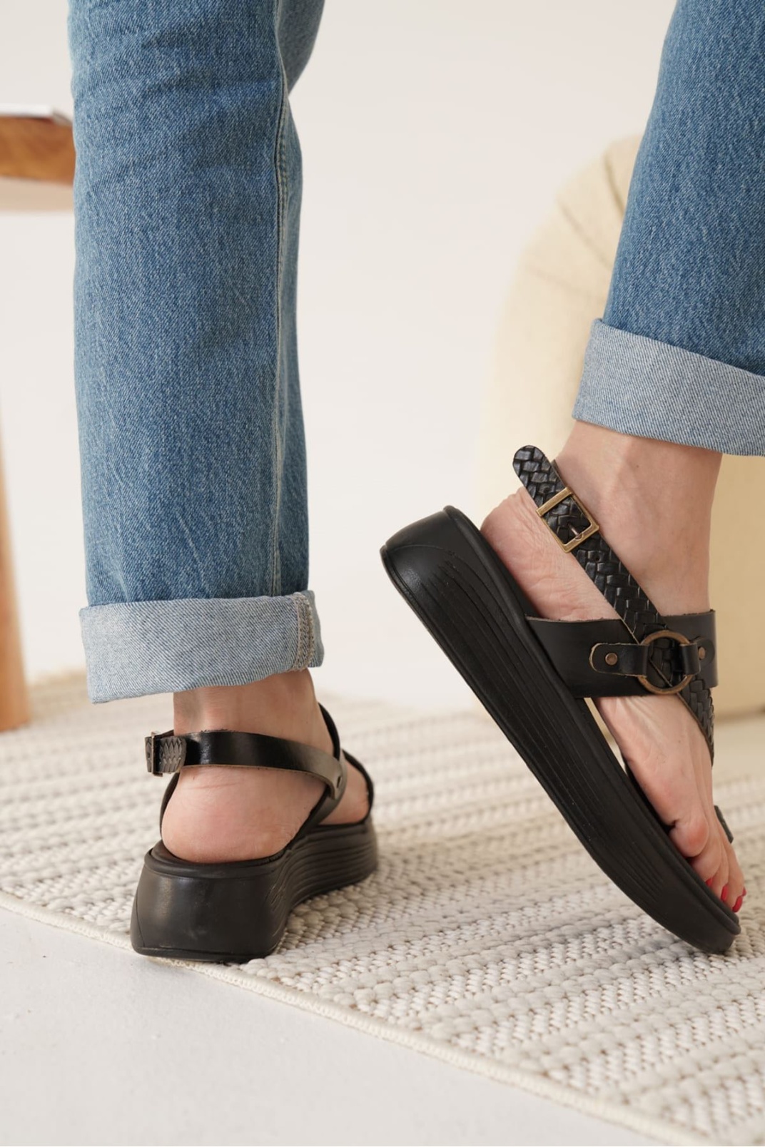 Likya Siyah Hakiki Deri Sandalet