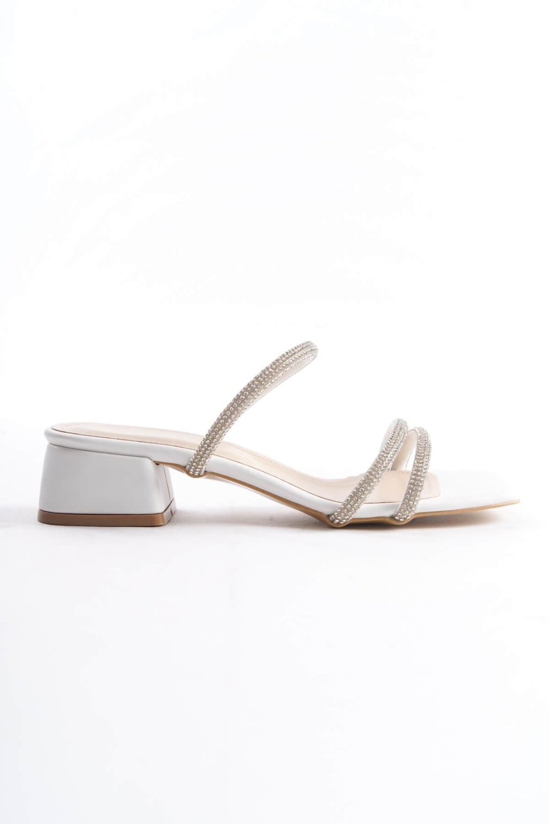 Emma Kadın Kalın Topuklu Beyaz Terlik