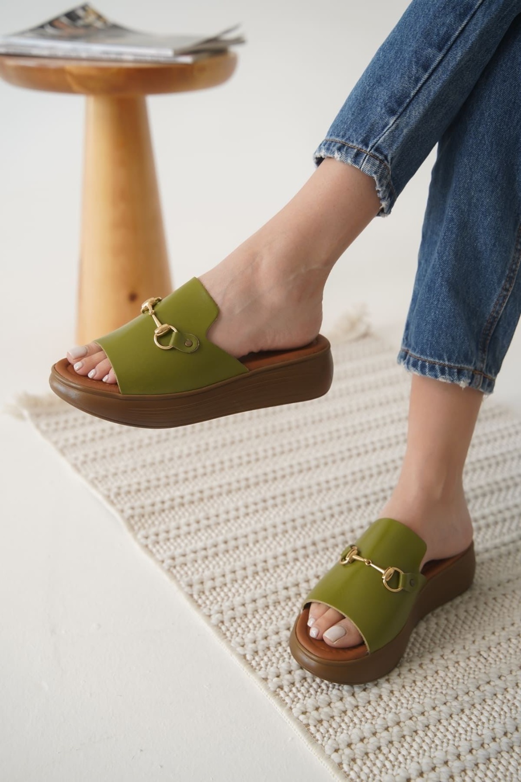 Nelly Haki Yeşili Hakiki Deri Terlik