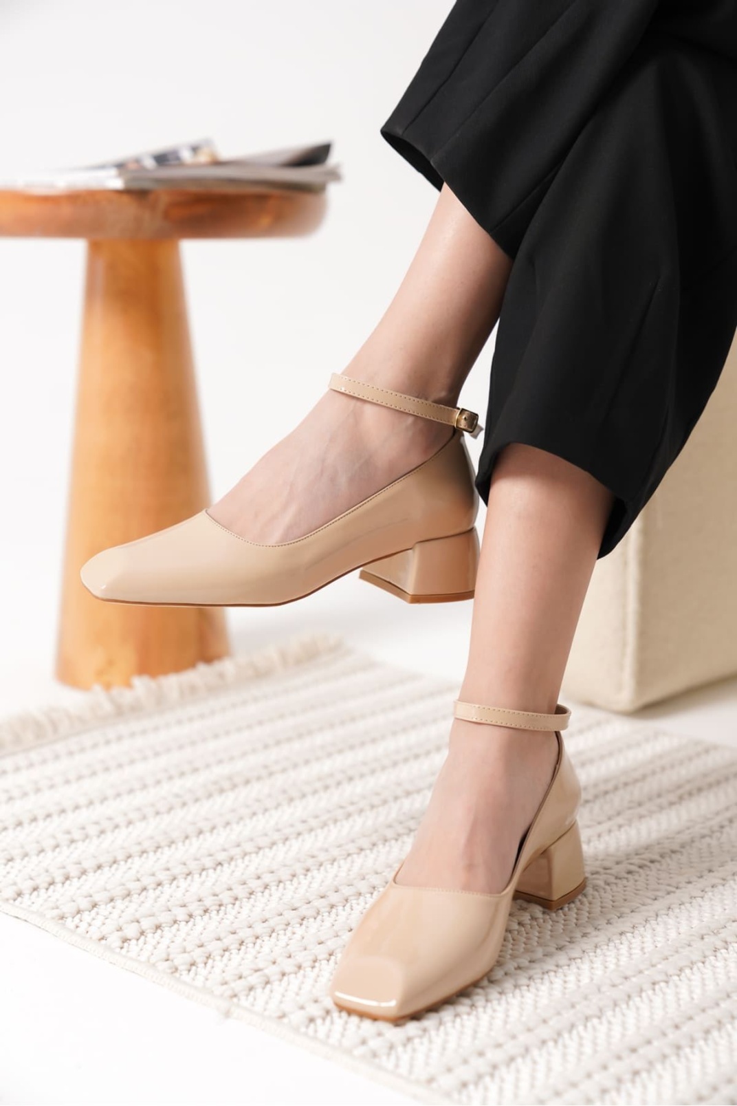 Arilla Bej Rugan Kadın Topuklu Ayakkabı