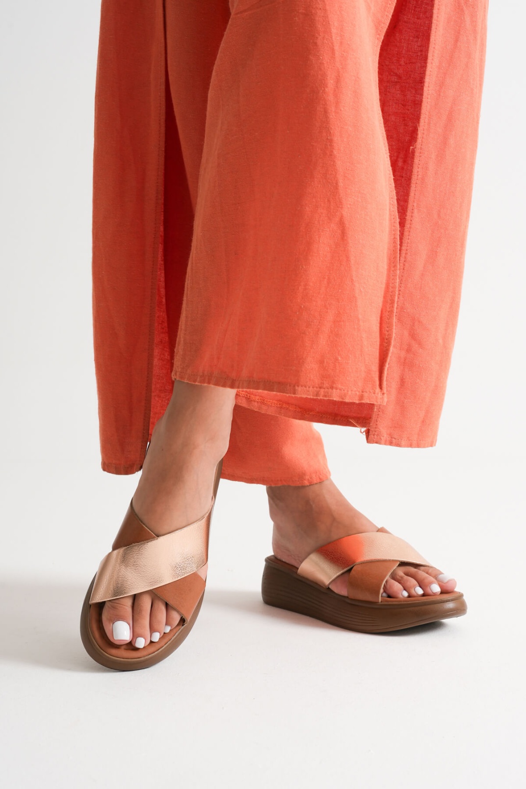 Fayn Gunluk Taba Hakiki Deri Terlik