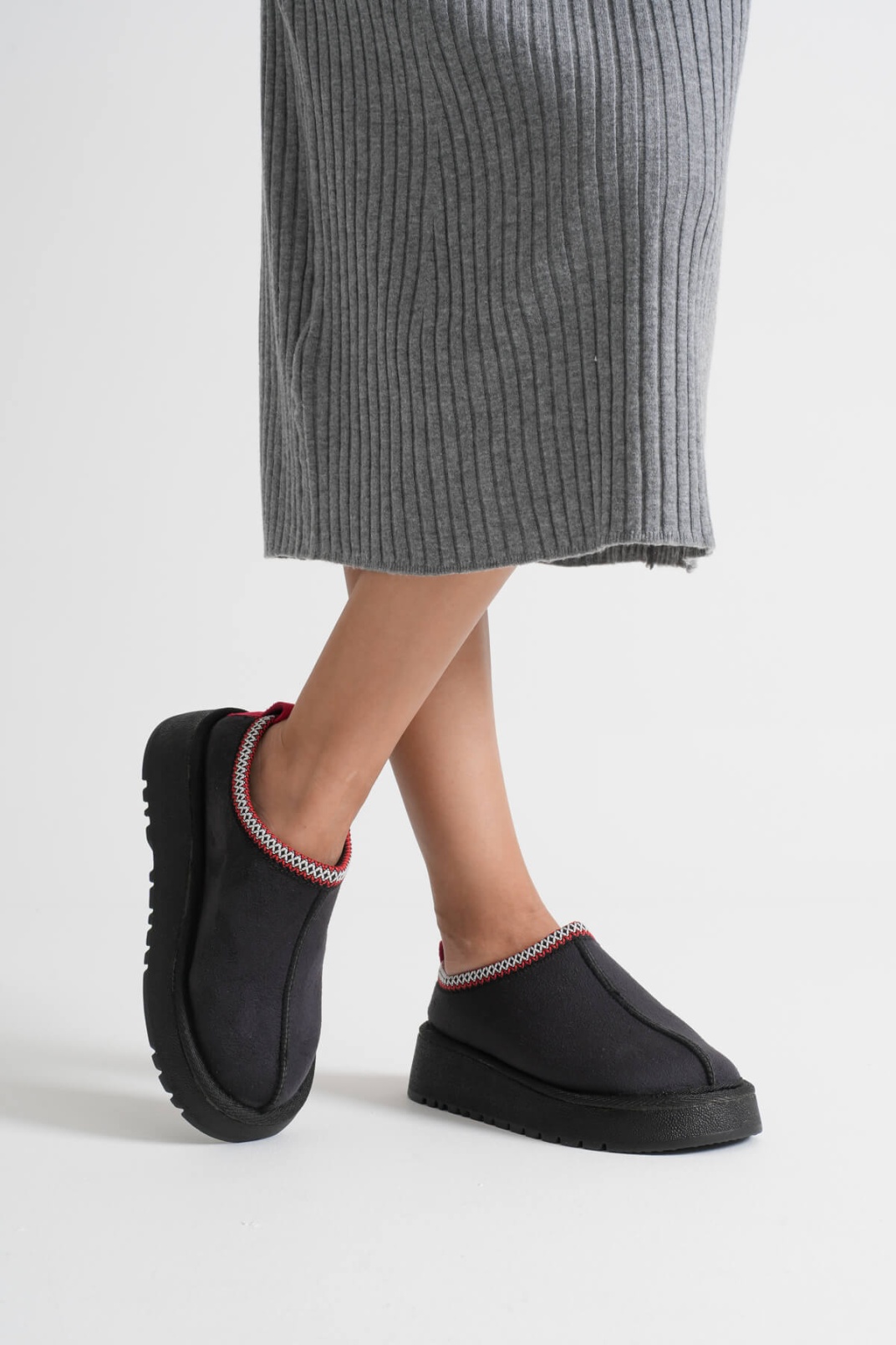 Elsa Kadın Siyah Kışlık Kürklü Terlik