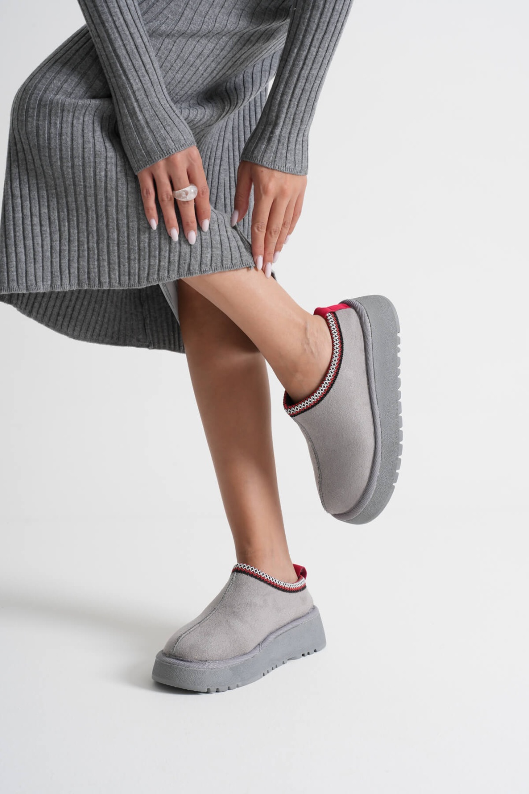 Elsa Kadın Gri Kışlık Kürklü Terlik