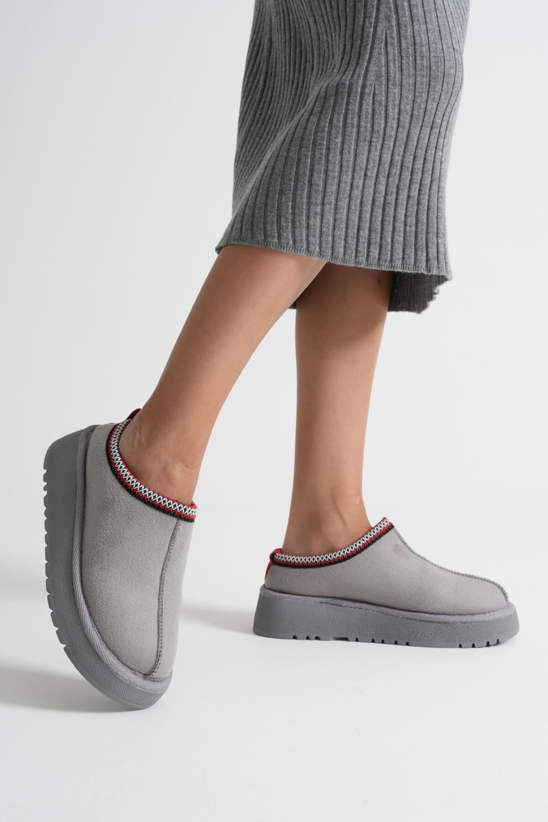 Elsa Kadın Gri Kışlık Kürklü Terlik