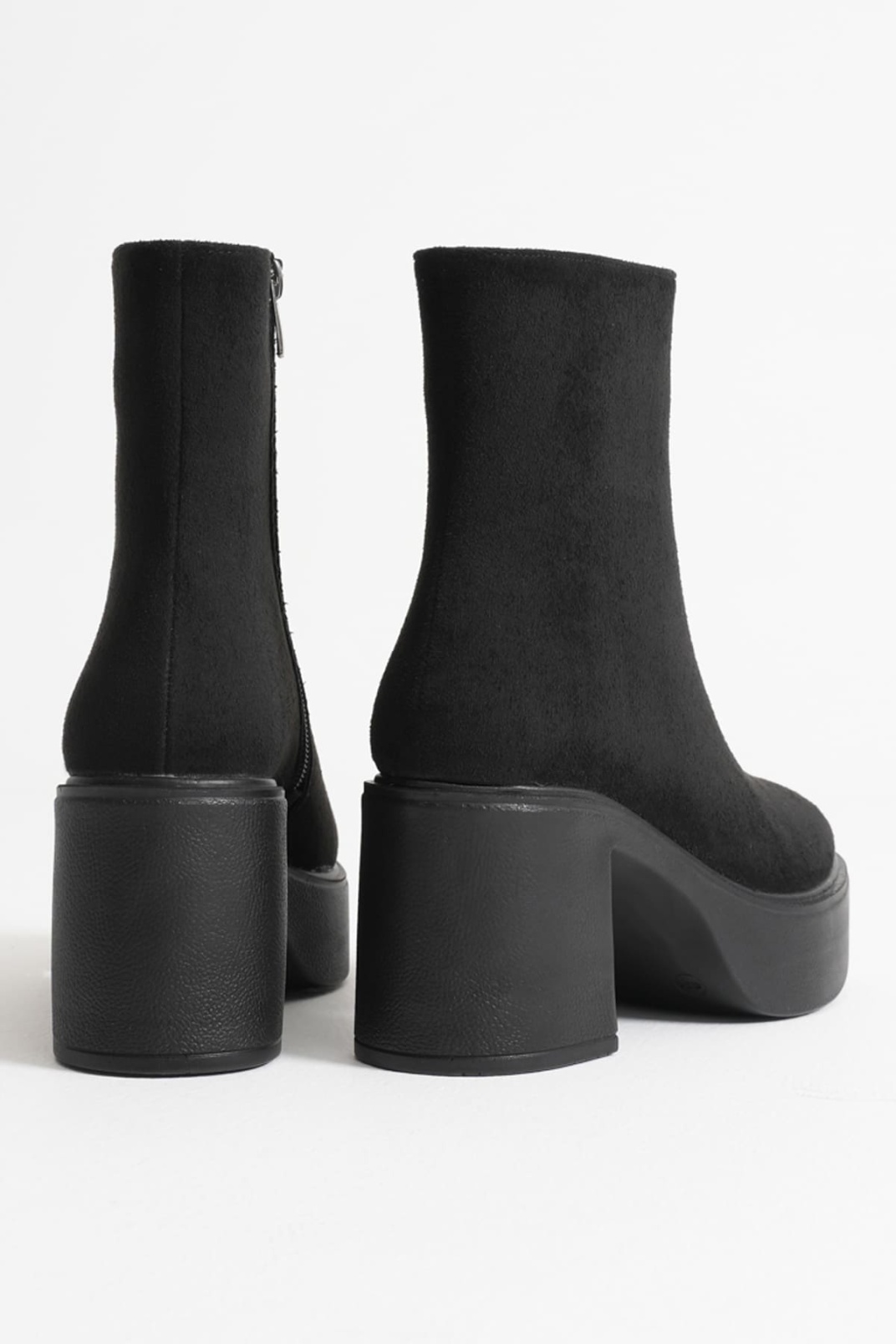 Keti Kadın Siyah Süet Topuklu Bot