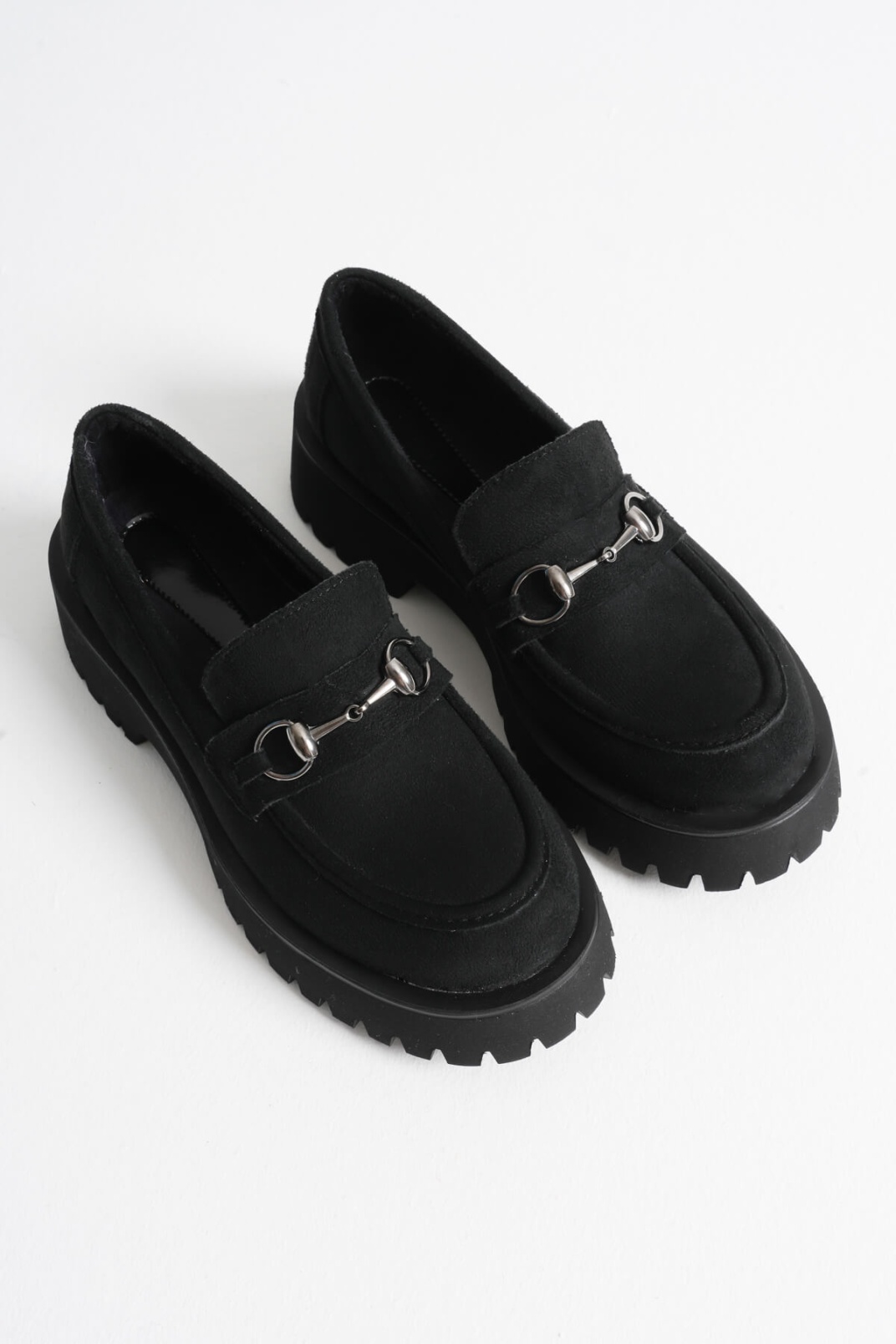 Lara Toka Detaylı Siyah Süet Günlük Loafer Ayakkabı