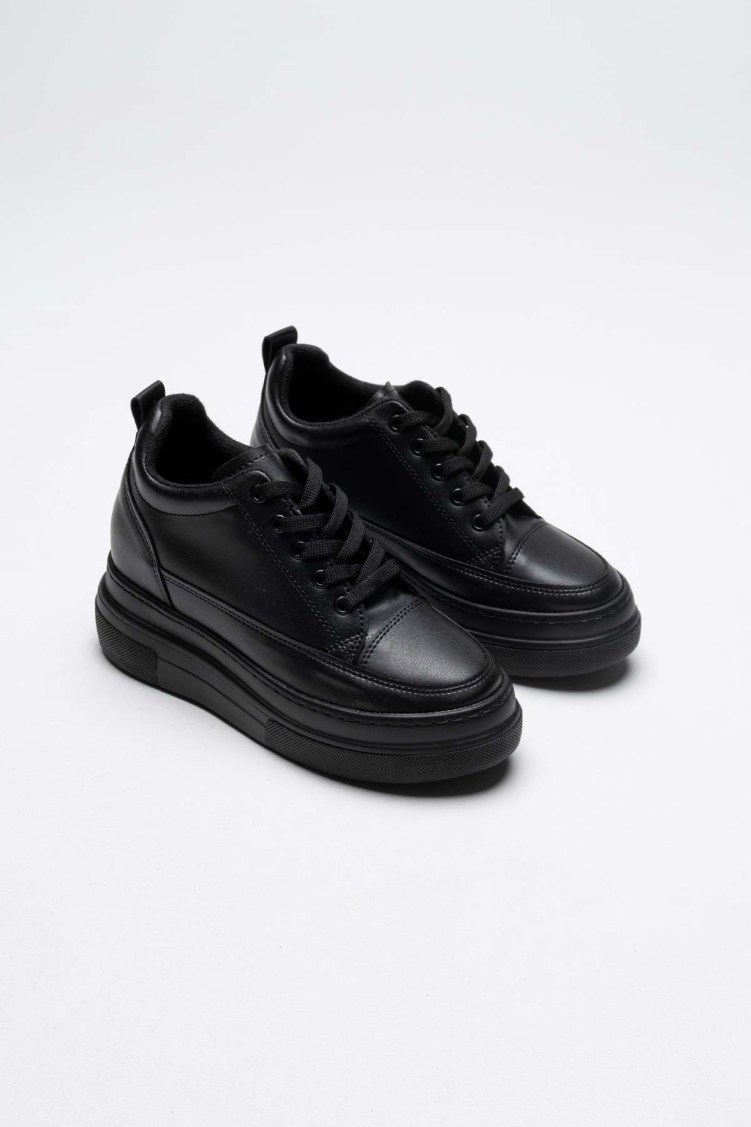 Kadın Gizli Topuk Siyah Spor Ayakkabı