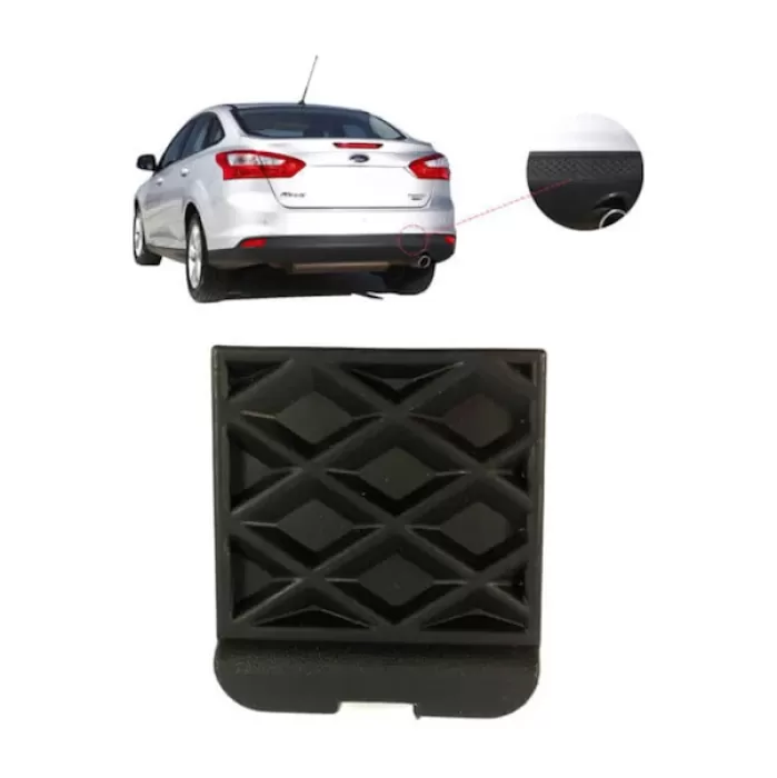 Ford Focus 3 Sedan Arka Tampon Çeki Demir Kapağı 2011-2018