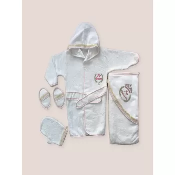 0-6 Ay Kaplan Nakışlı Bornozlu 5li Kız Bebek Havlu Silgi Takımı Pembe