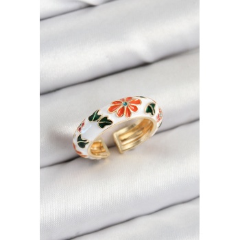 Pirinç Beyaz Mineli Çiçek Motifli Gold Renk Ayarlanabilir Kadın Yüzük -