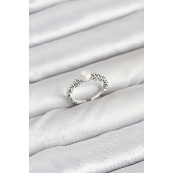 Pirinç Gümüş Renk Göbek İnci Model Kadın Yüzük -