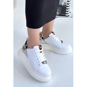 Gasta Beyaz Cilt Gümüş Detaylı Bağcıklı Spor Ayakkabı - Lisinya