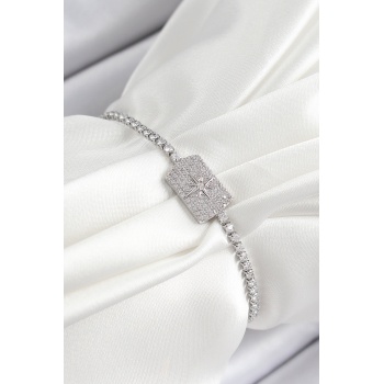 Pirinç Zirkon Taşlı Kutup Yıldızı Model Gümüş Renk Asansörlü Kadın Bileklik - Lisinya