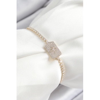 Pirinç Zirkon Taşlı Kutup Yıldızı Model Gold Renk Asansörlü Kadın Bileklik - Lisinya