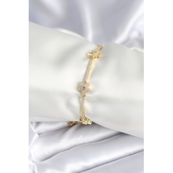 Pirinç Gold Renk Yıldız Model Kadın Bileklik - Lisinya