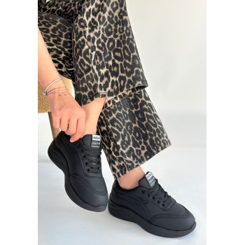 Yejja Siyah Cilt Bağcıklı Spor Ayakkabı - Lisinya