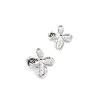 Metal Yaprak Küpe - Gümüş